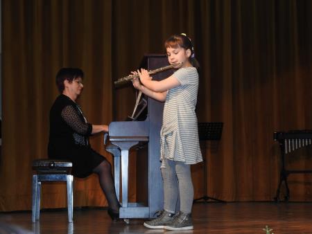 Letni nastop učencev Glasbene šole Slavka Osterca Ljutomer, dislociranega oddelka Razkrižje, 17.5.2016 7